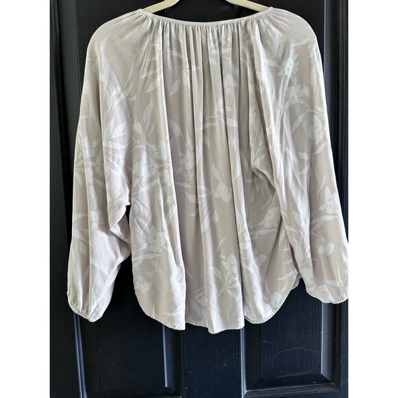 Z Supply Women's Cream Floral Print Split Neckline Long Sleeve Blouse Top Size M - Picture 8 of 9